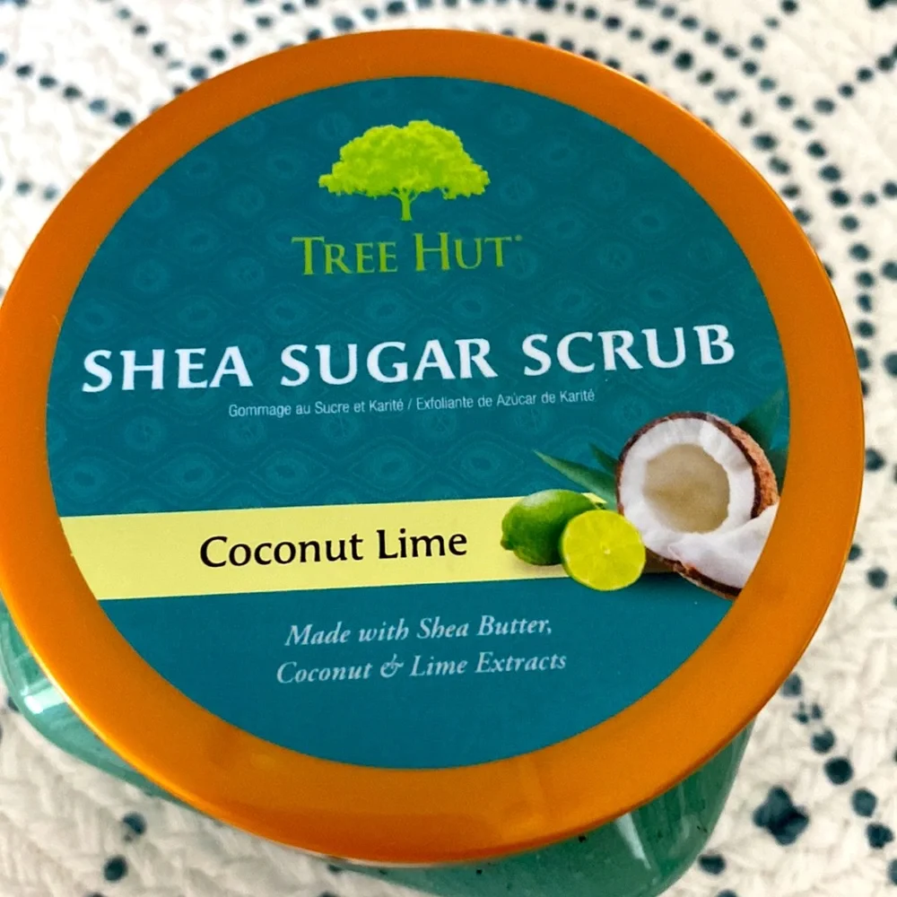 🥥🌴TREE HUT SHEA SUGAR SCRUB In Coconut Lime Scent - Picture 3 of 5
